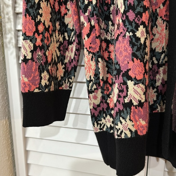 Zara Floral Tapestry Button Cardigan NWT S - Picture 6 of 8